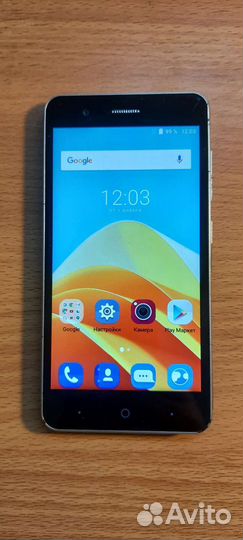 Телефон ZTE