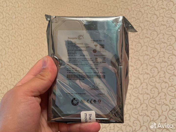 Новый жд Seagate 1тб 3.5 SATA III ST31000524AS