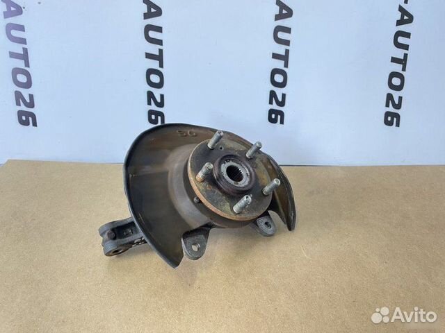 Ступица передняя левая Honda Stepwgn RF3 2.0 AT