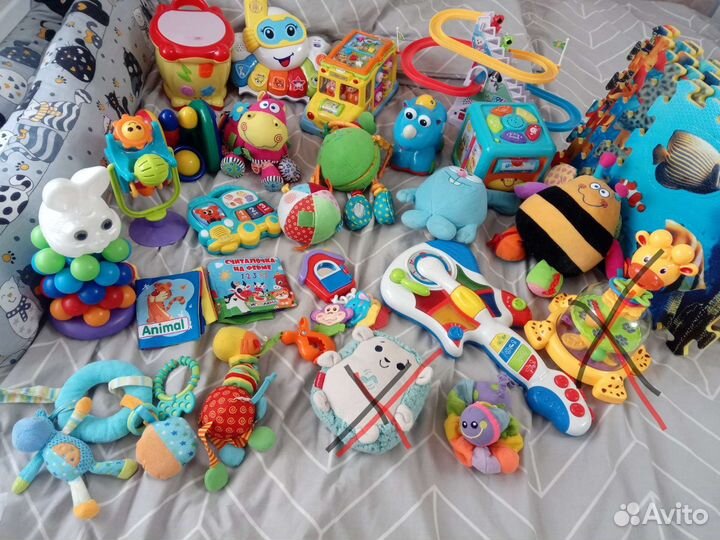 Развивающие игрушки Fisher Price, Baby go и др