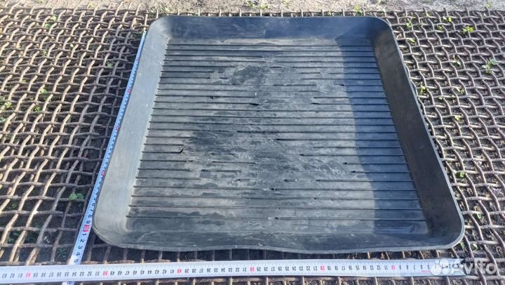 Автомобильные коврики резиновые