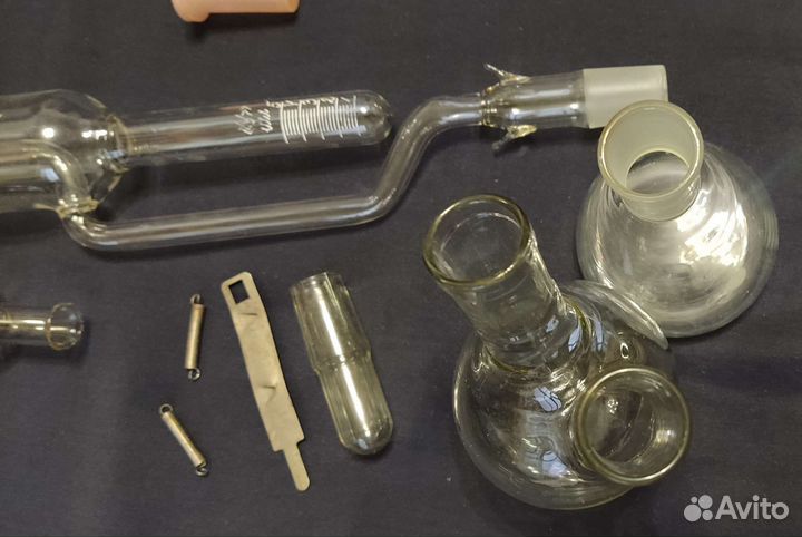 Прибор для получения галоидалканов