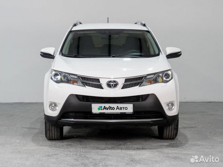 Toyota RAV4 2.2 AT, 2014, 136 848 км