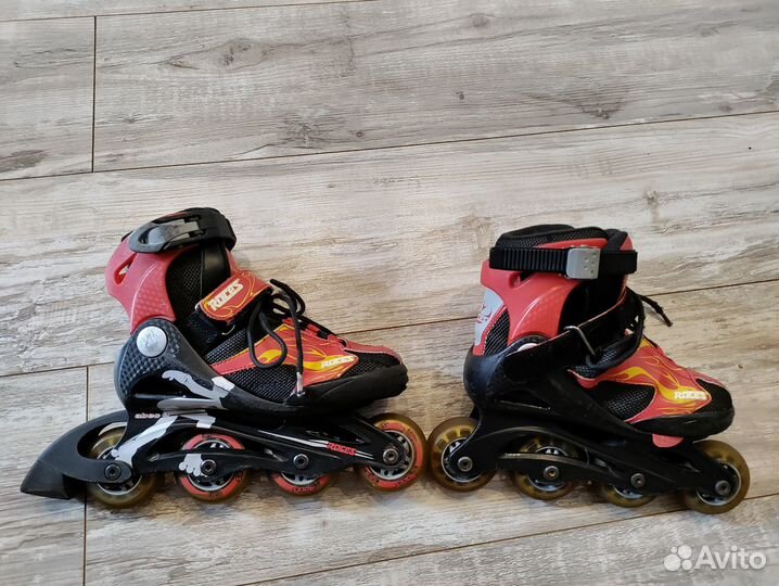 Продам ролики р-р 32-35(две пары)