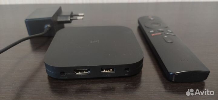 Tv приставка mi box