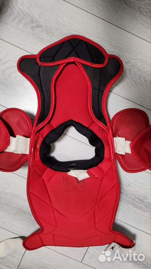 Нагрудник хоккейный bauer