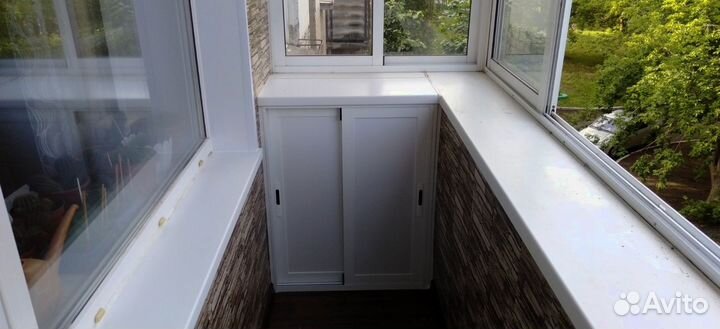 Балкон с остеклением