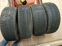 Bridgestone Blizzak Revo GZ 215/60 R17 96