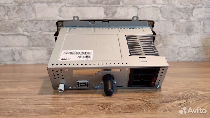 Магнитола LADA Vesta с рамкой