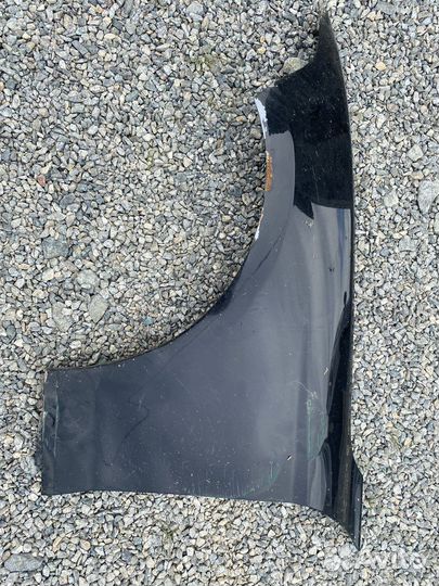 Левое крыло на bmw 116i