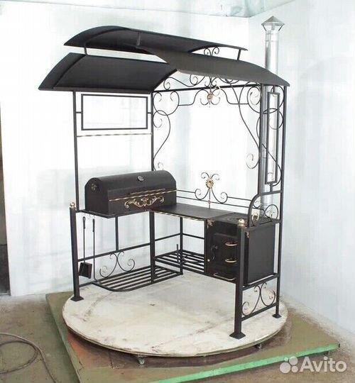 Беседка с мангалом