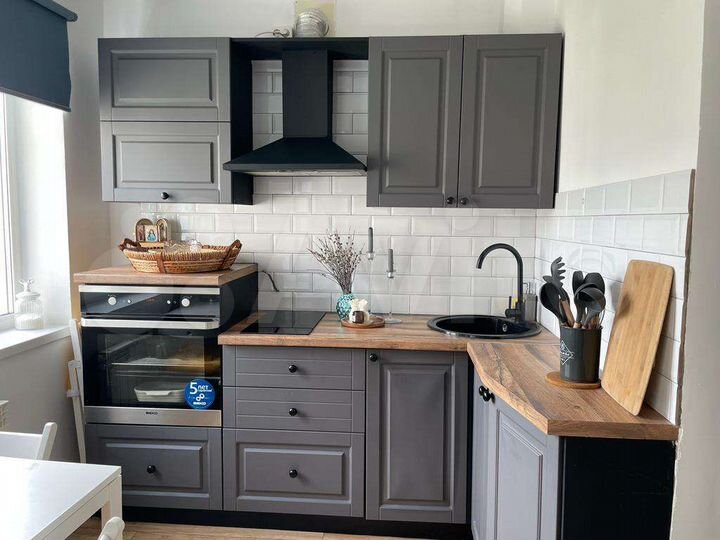 3-к. квартира, 50 м², 5/5 эт.