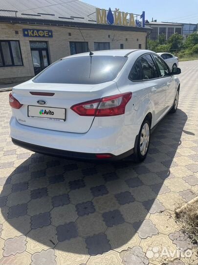 Ford Focus 1.6 МТ, 2012, 276 000 км
