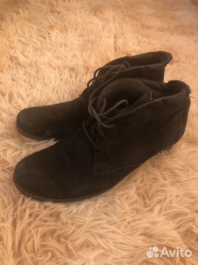 Ботинки замшевые женские