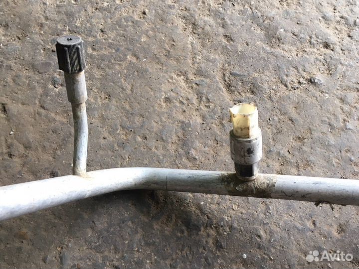 Ford focus 2 Трубка