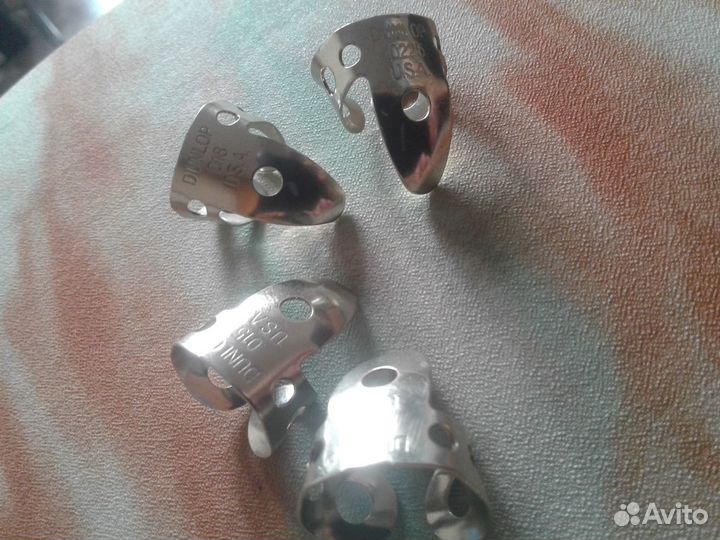 Медиатор dunlop. 0225, 018, 015