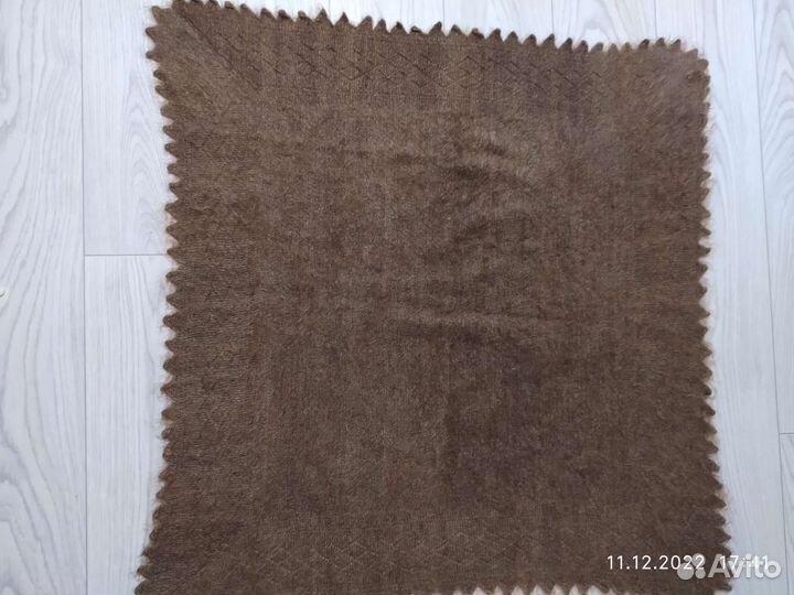 Шаль из козьего пуха