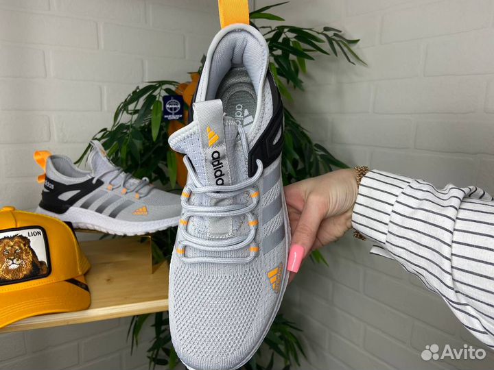 Кроссовки Adidas новые 40-45 серые