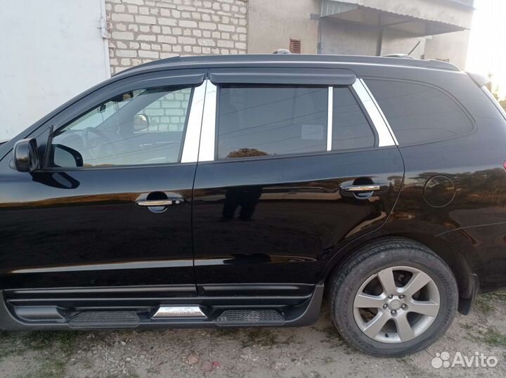 Накладки на стойки дверей Санта Фе хром