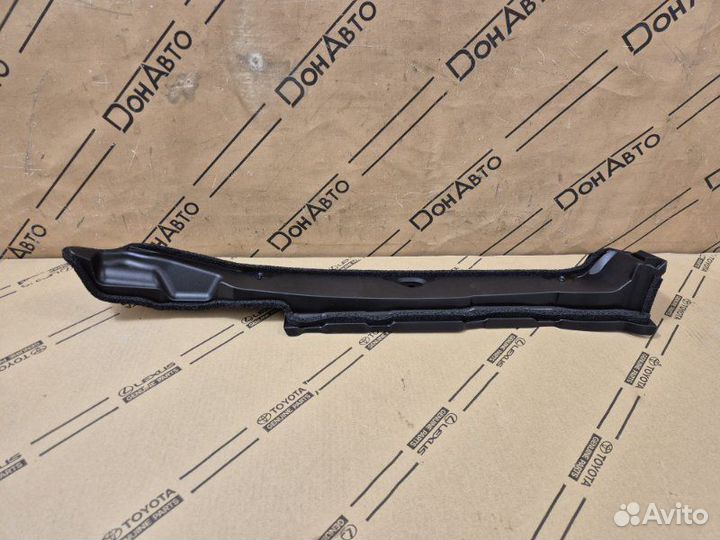 Пыльник крыла правый Toyota Land Cruiser Prado 150
