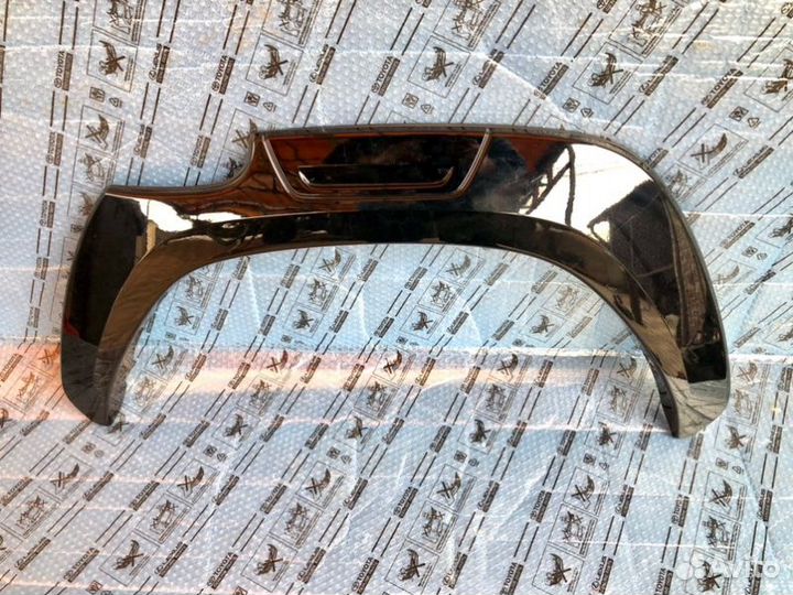 Расширители арок задние левые Toyota Hilux 8