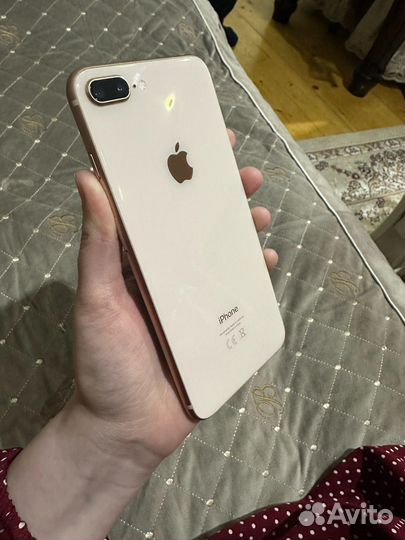 iPhone 8 Plus, 64 ГБ