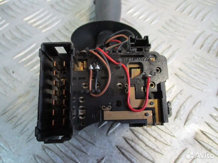 Переключатель поворотов Renault Laguna 2 2002г