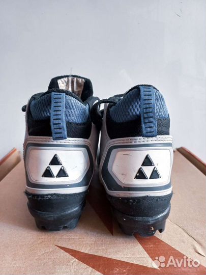 Лыжные ботинки fischer 38