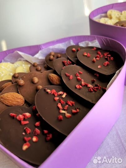 Сладкий подарок шоколад