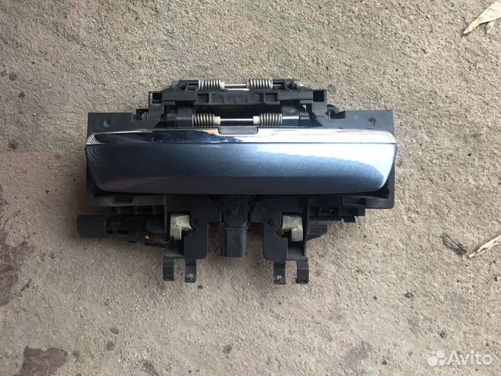 Audi A8 d3 4e ручка двери