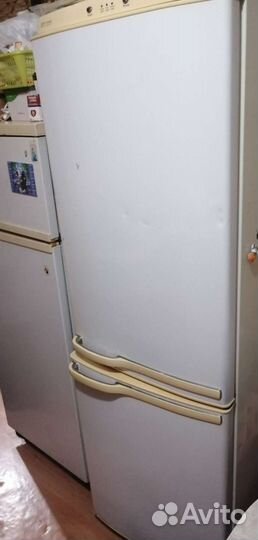 Холодильник бу samsung