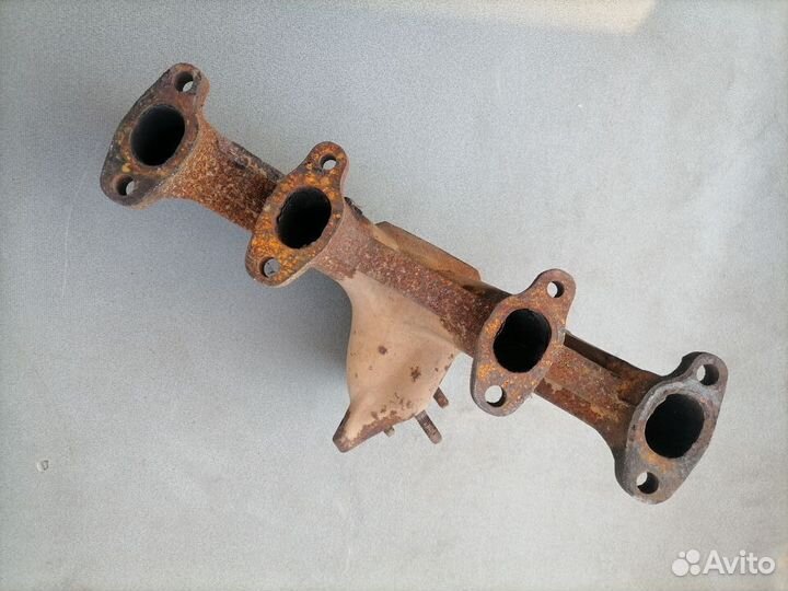 Коллектор выпускной для VW Passat (B2) 1980-1988