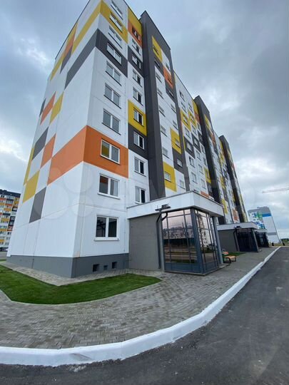 2-к. квартира, 66,4 м², 3/10 эт.