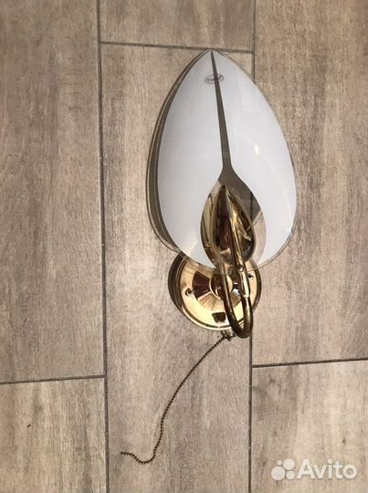 Светильник настенный