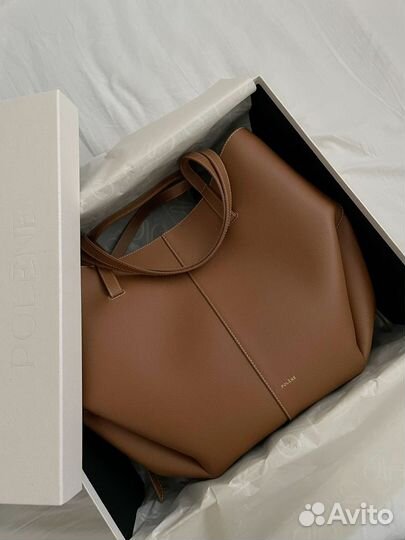 Сумку Polene Cyme