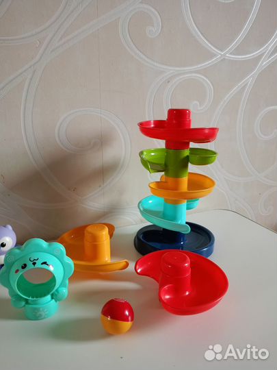 Горка игрушка для малышей