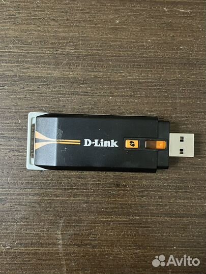 Адаптер Wifi D-Link DWA-125 + стойка