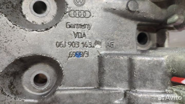 Корпус масляного фильтра Volkswagen Tiguan 5N2