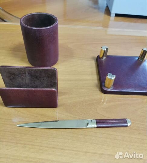 Настольный набор руководителя