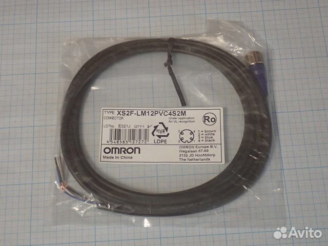 Кабель omron XS2F-LM12PVC4S2M