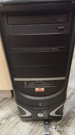 Компьютер системный блок с монитором
