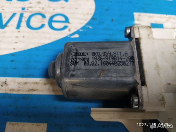 Мотор стекла задний правый VW Touareg 7P 10-18