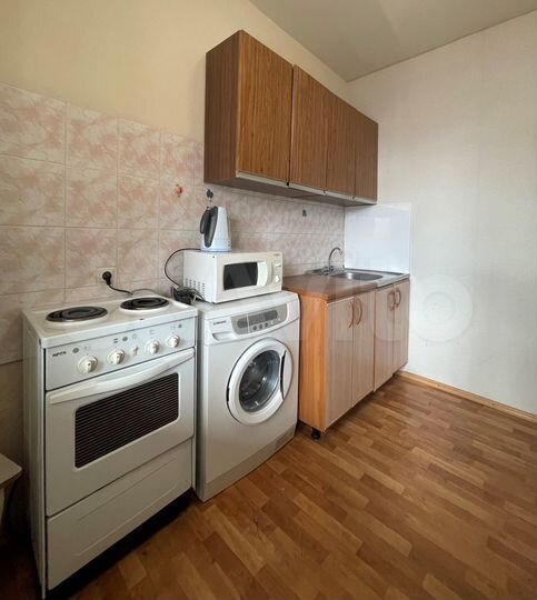 1-к. квартира, 40 м², 8/10 эт.