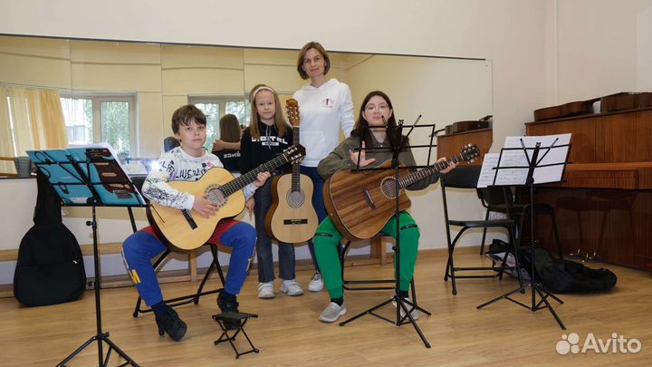 Учитель гитары