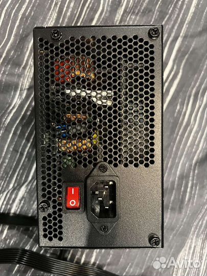 Блок питания компьютера Great Wall, 750 Вт