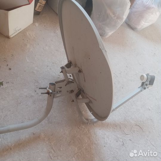 Антенна тарелка можно для спутникового вещания