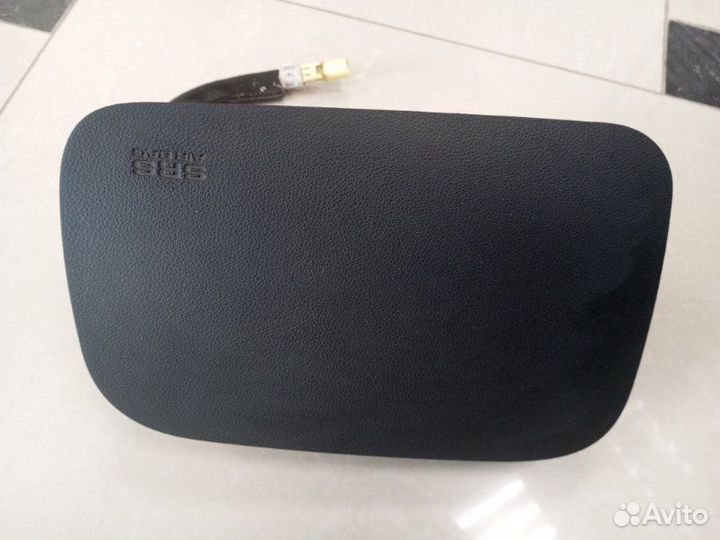 Подушка безопасности пассажира Kia Carens FG G4KA