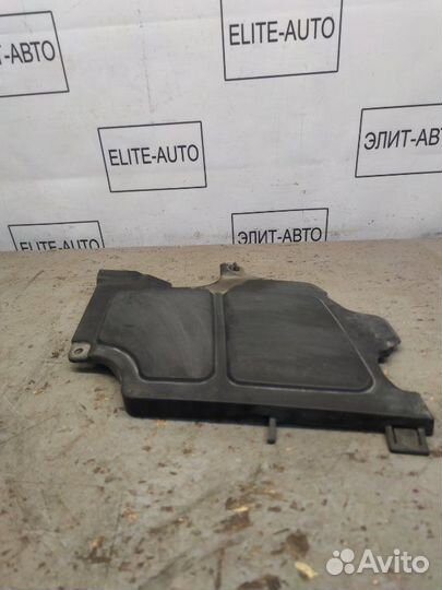 Пластик подкапотный Bmw 7 E66 2002
