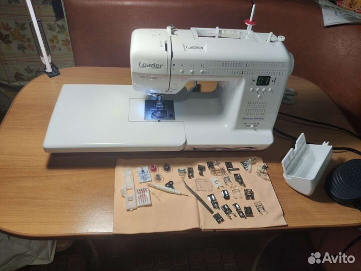 Швейная машина Leader VS 775E