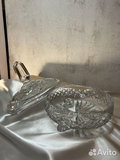 Винтажная конфетница